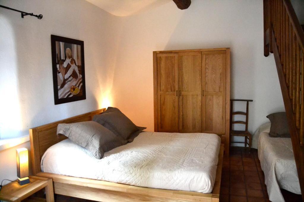 Auberge D'Anais Entrechaux Экстерьер фото