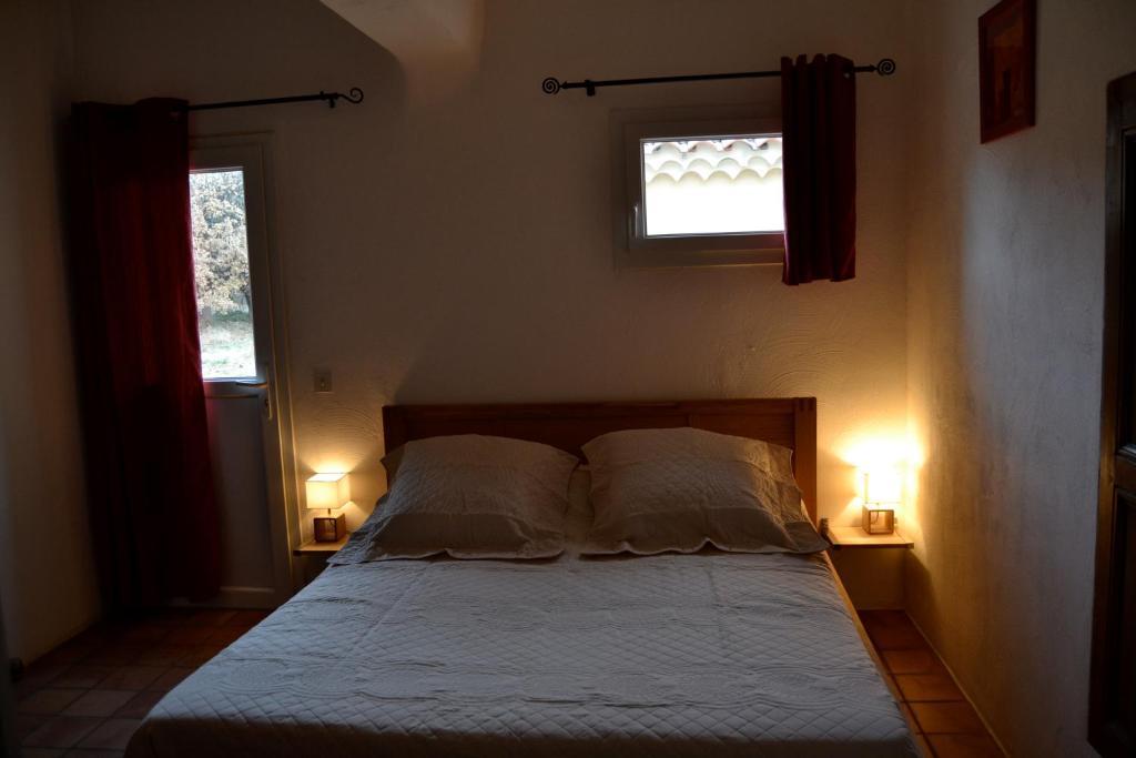 Auberge D'Anais Entrechaux Экстерьер фото